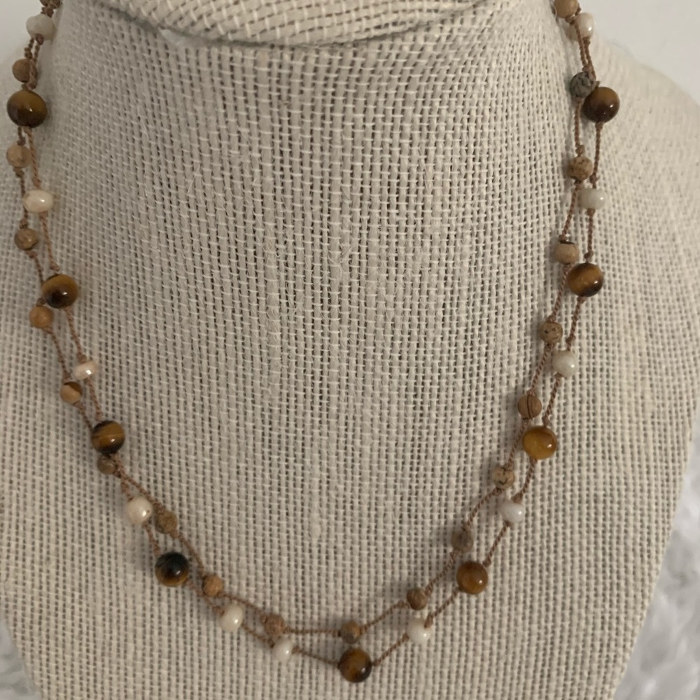 Natural Tiger’s Eye gemstone round necklace